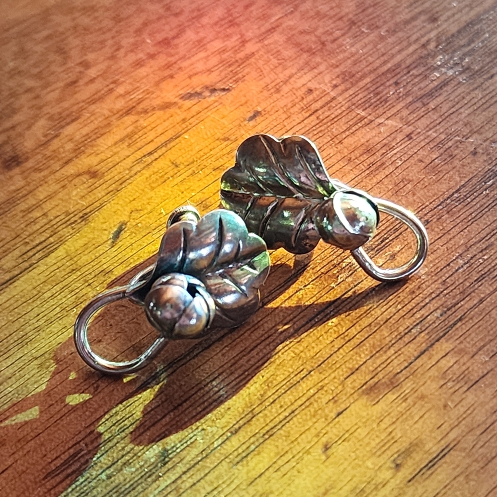 Sterling Screwback Earrings